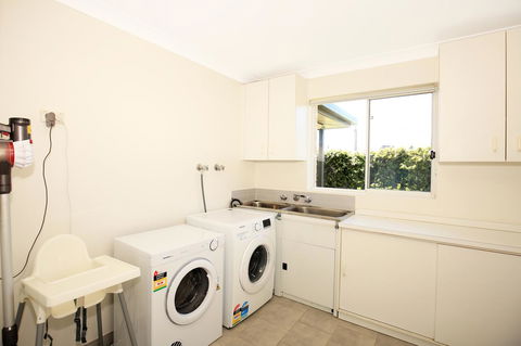 Neptune I Absolute Beachfront I Stunning Views - Mackay Tourism 25