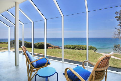 Neptune I Absolute Beachfront I Stunning Views - Mackay Tourism 1