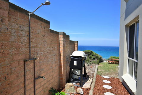 Neptune I Absolute Beachfront I Stunning Views - Mackay Tourism 27