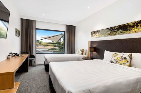 Quality Hotel Rules Club Wagga - Mackay Tourism 22