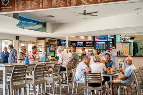 Club Byron Accommodation - Mackay Tourism 29