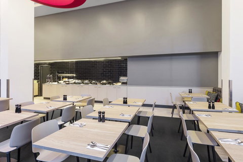 Travelodge Hotel Sydney Airport - Mackay Tourism 27