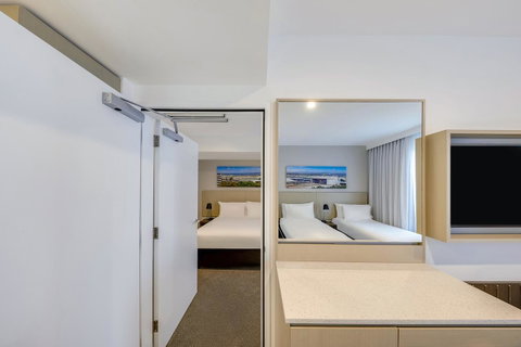 Travelodge Hotel Sydney Airport - Mackay Tourism 2