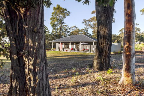 The Woods Farm Jervis Bay - Mackay Tourism 21