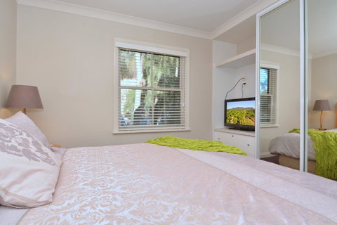 Villa 3br Chianti Villa Located Within Cypress Lakes Resort - Mackay Tourism 14