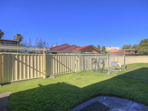 45 Wharf Street - Whole House - Mackay Tourism 10