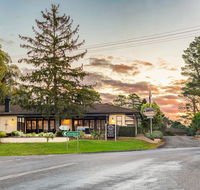 Bundanoon Country Inn Motel - Mackay Tourism