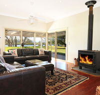 Terara Riverside Retreat - Mackay Tourism
