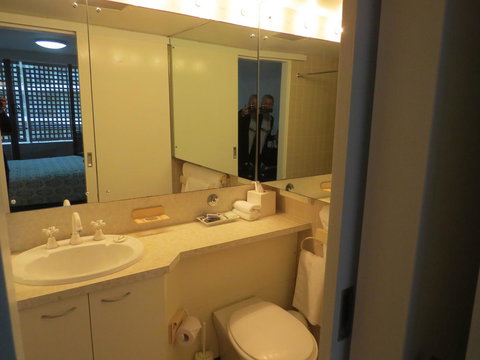 Manly Paradise Motel & Apartments - Mackay Tourism 39