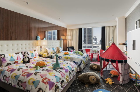 Swissotel Sydney - Mackay Tourism 10