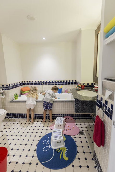 Swissotel Sydney - Mackay Tourism 30