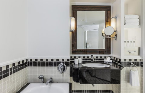 Swissotel Sydney - Mackay Tourism 28