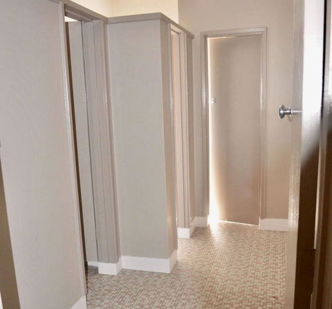 Commercial Hotel Motel Lithgow - Mackay Tourism 21