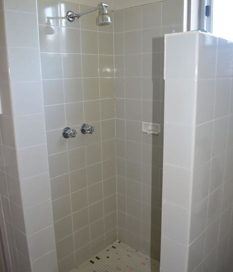 Commercial Hotel Motel Lithgow - Mackay Tourism 23