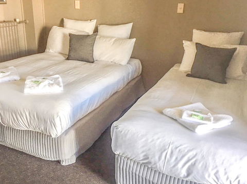 Commercial Hotel Motel Lithgow - Mackay Tourism 7
