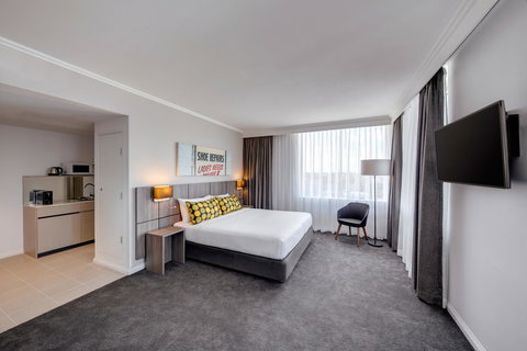 Mercure Sydney Bankstown - Mackay Tourism 21
