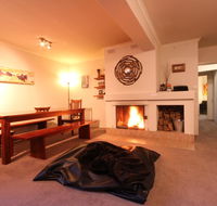 Full Circle Apartments - Mackay Tourism