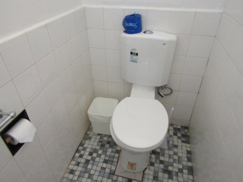 Allonville Gardens Motel - Mackay Tourism 19