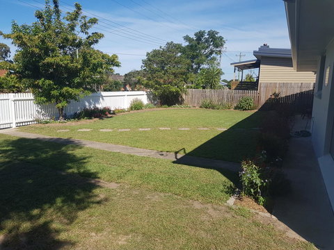 Golden Hill Cottage - Mackay Tourism 12