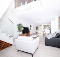 Luxury Villa Darlington - Vine - Mackay Tourism