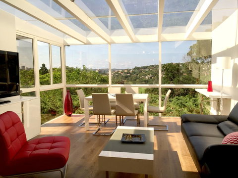 Luxury House In Bondi Junction - Mackay Tourism 0