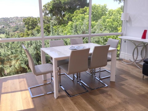 Luxury House In Bondi Junction - Mackay Tourism 1