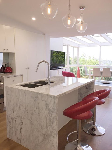 Luxury House In Bondi Junction - Mackay Tourism 3