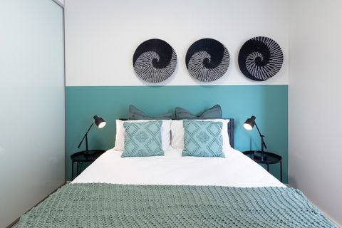 Large Light Luxe 3BDR 2BA Free Parking - Walk To Sydney Uni And RPA - Mackay Tourism 7