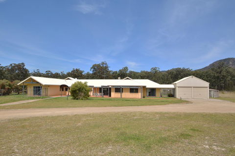 JE Guesthouse, Central To All The Hunter Valley Has To Offer - Mackay Tourism 41