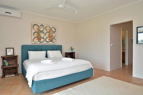 JE Guesthouse, Central To All The Hunter Valley Has To Offer - Mackay Tourism 21