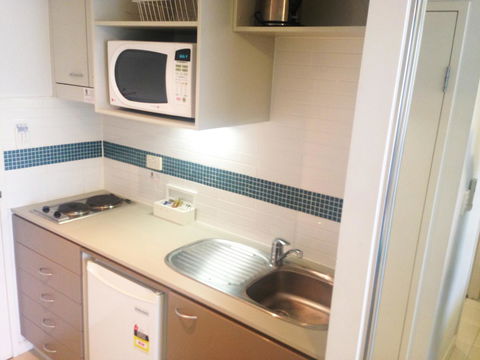 BASE Holidays - Ettalong Beach Premium Apartments - Mackay Tourism 25