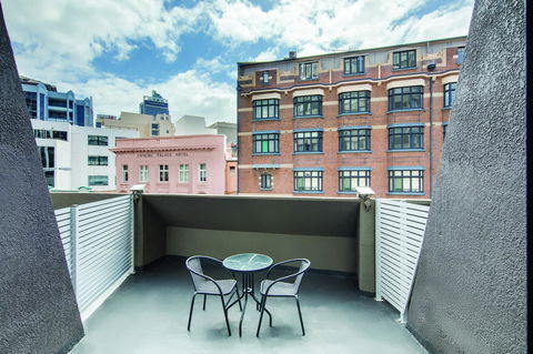 Central Studio Hotel Sydney - Mackay Tourism 5