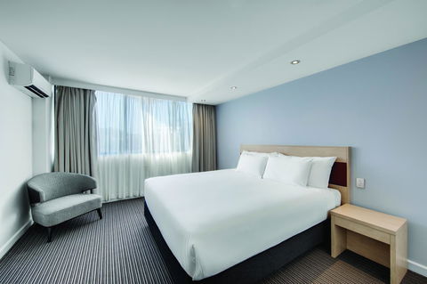 Central Studio Hotel Sydney - Mackay Tourism 6