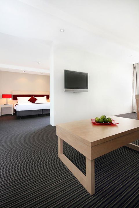 Central Studio Hotel Sydney - Mackay Tourism 13