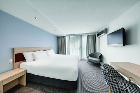Central Studio Hotel Sydney - Mackay Tourism 3