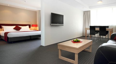 Central Studio Hotel Sydney - Mackay Tourism 11