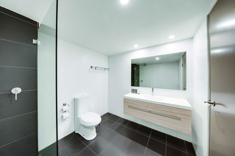 Central Studio Hotel Sydney - Mackay Tourism 7