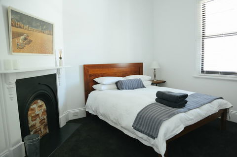 99 Hill Street Apartments - Mackay Tourism 12