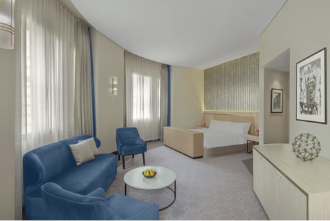 Radisson Blu Plaza Hotel Sydney - Mackay Tourism 6