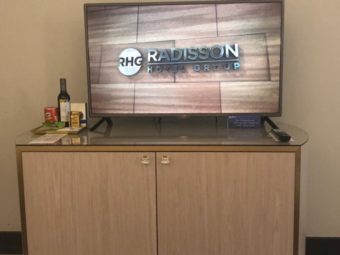 Radisson Blu Plaza Hotel Sydney - Mackay Tourism 41