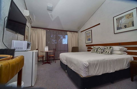 The Apple Inn - Mackay Tourism 2