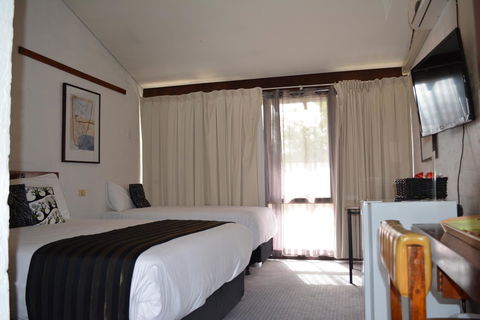 The Apple Inn - Mackay Tourism 34