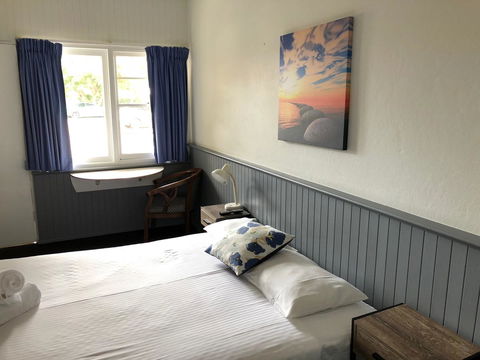 Squid\'s Ink Motel - Mackay Tourism 28