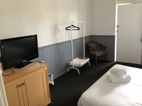 Squid\'s Ink Motel - Mackay Tourism 25