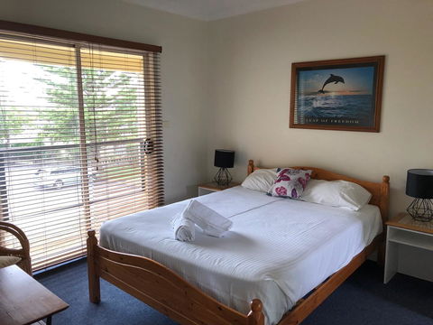 Squid\'s Ink Motel - Mackay Tourism 21