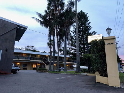 Squid\'s Ink Motel - Mackay Tourism 3