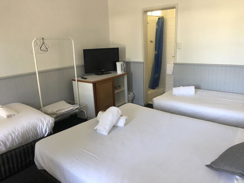 Squid\'s Ink Motel - Mackay Tourism 34