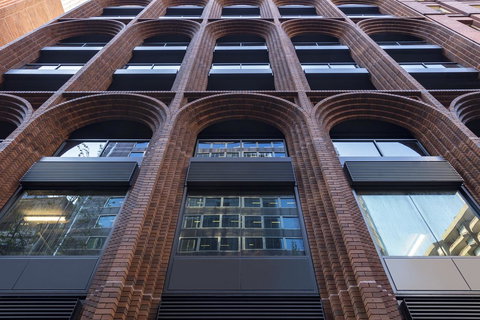 SKYE Suites Sydney - Mackay Tourism 1