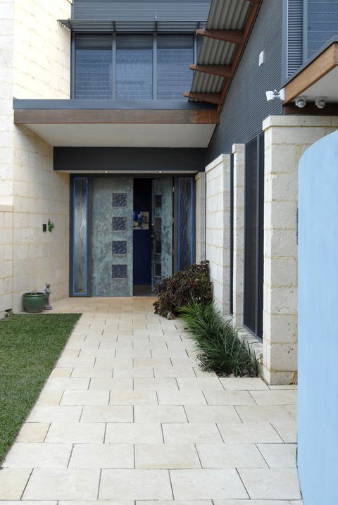 By The Beach B&B Self Contained Apartments - Mackay Tourism 4