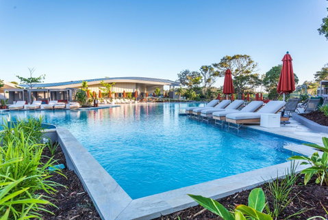 Elements Of Byron - Mackay Tourism 16